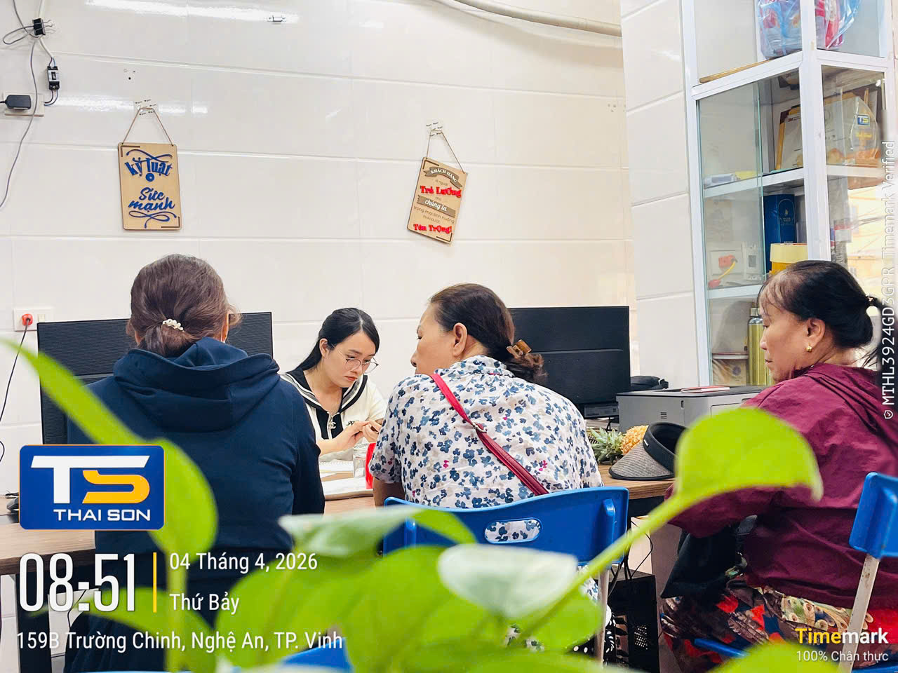 giup-viec-hanh-chinh-theo-gio-giup-viec-thai-son